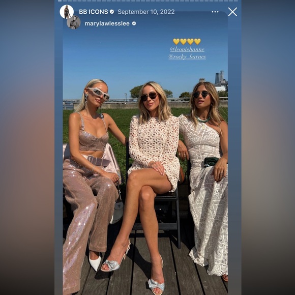 NWOT BRONX AND BANCO Casey Floral Fit-&-Flare Mini Dress - Picture 2 of 16